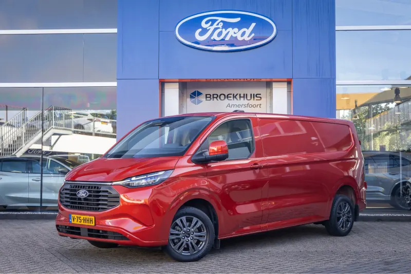 Ford Transit Custom (2024)