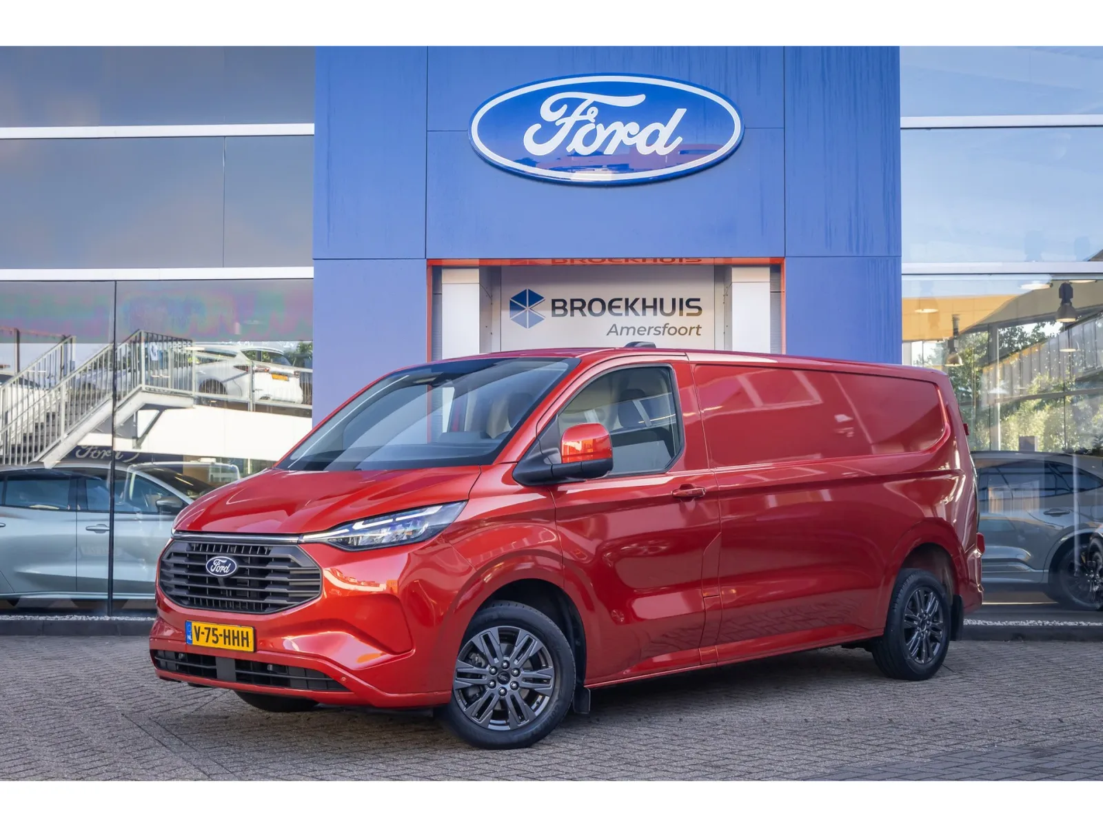 Ford Transit Custom (2024) — foto 1