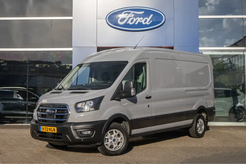 Ford E-Transit (2024)