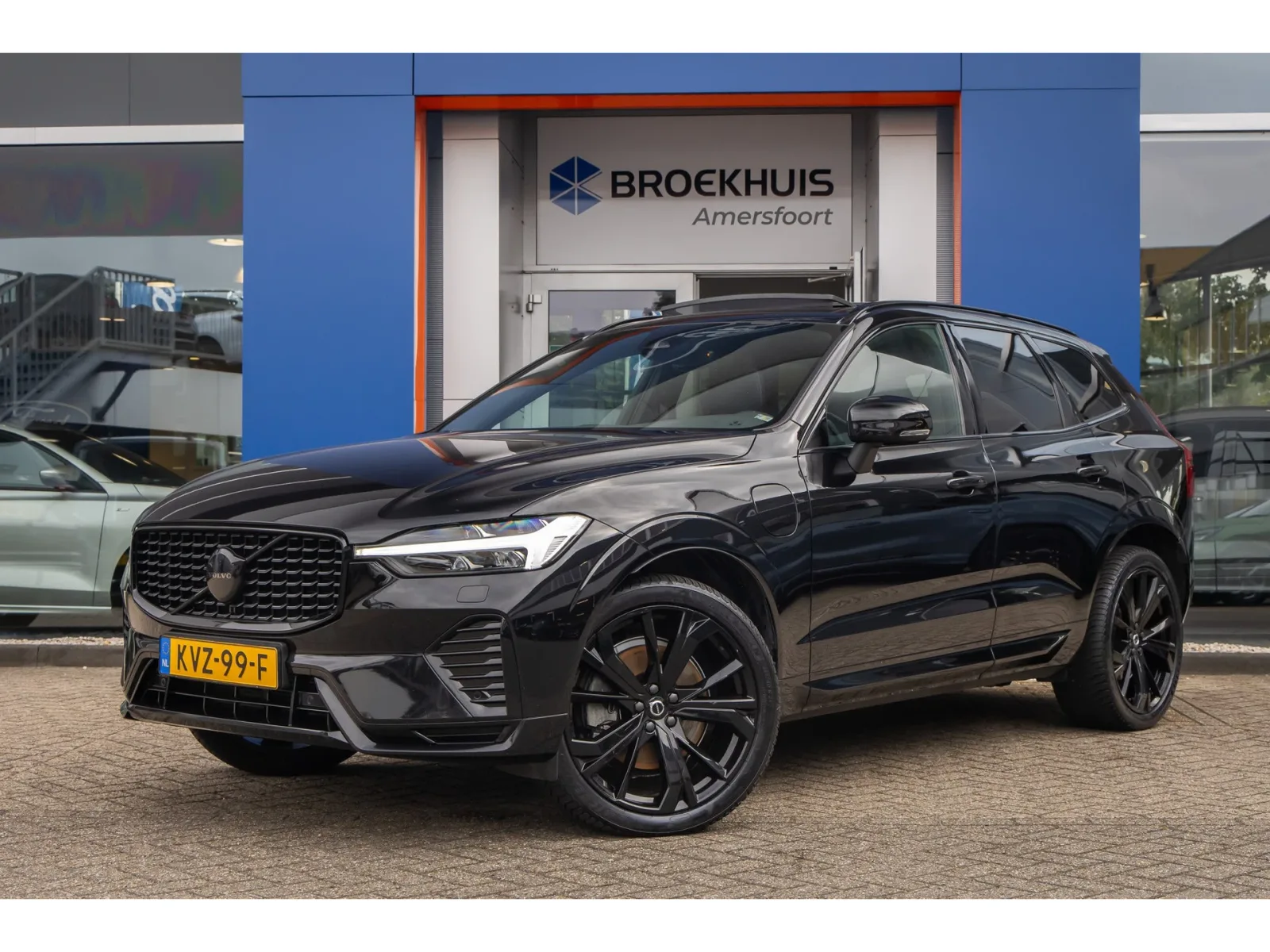 Volvo XC60 (2024) — foto 1