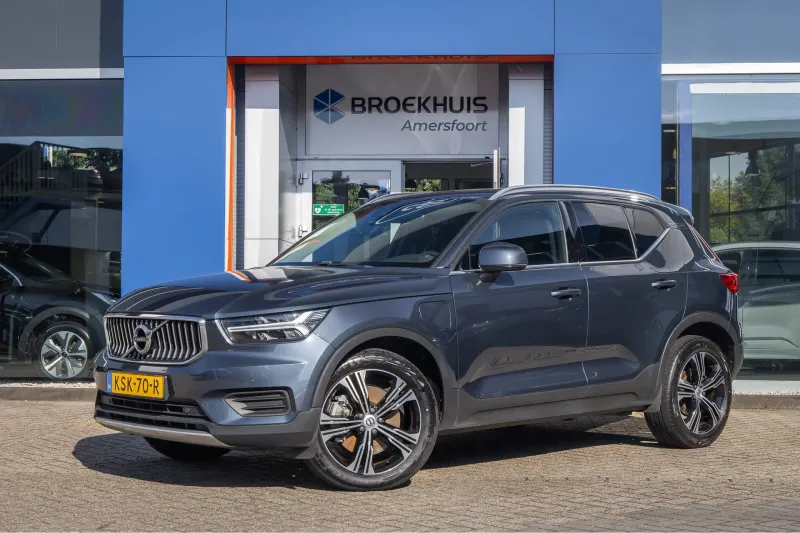 Volvo XC40 (2022)