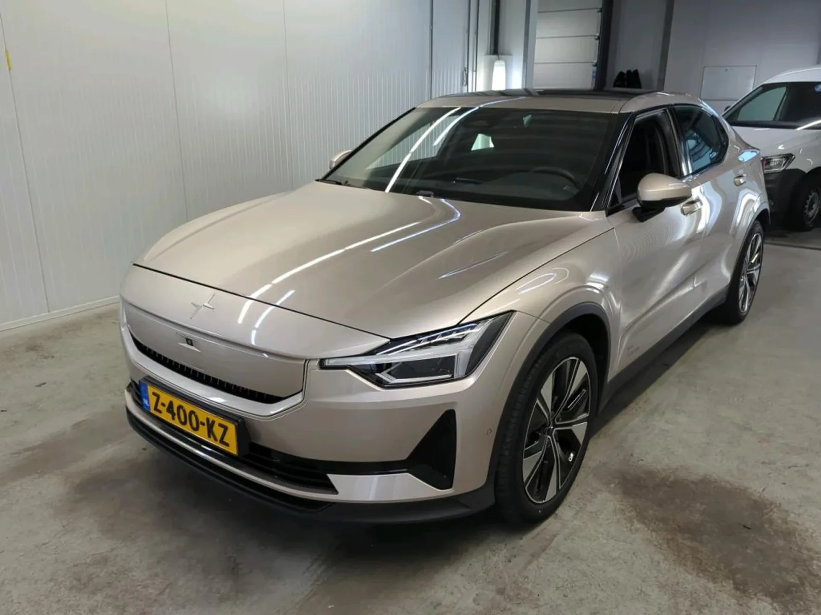 Polestar 2 (2024) — foto 1
