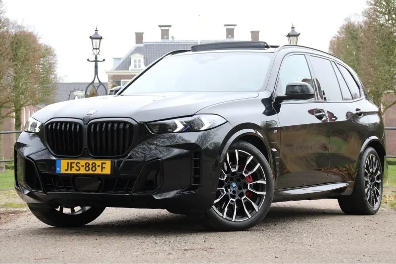BMW X5 (2025)