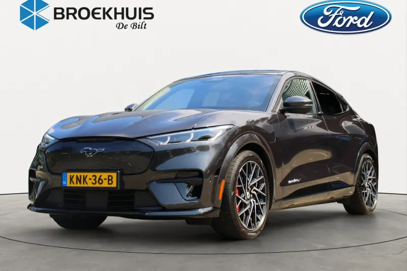 Ford Mustang Mach-E (2023)
