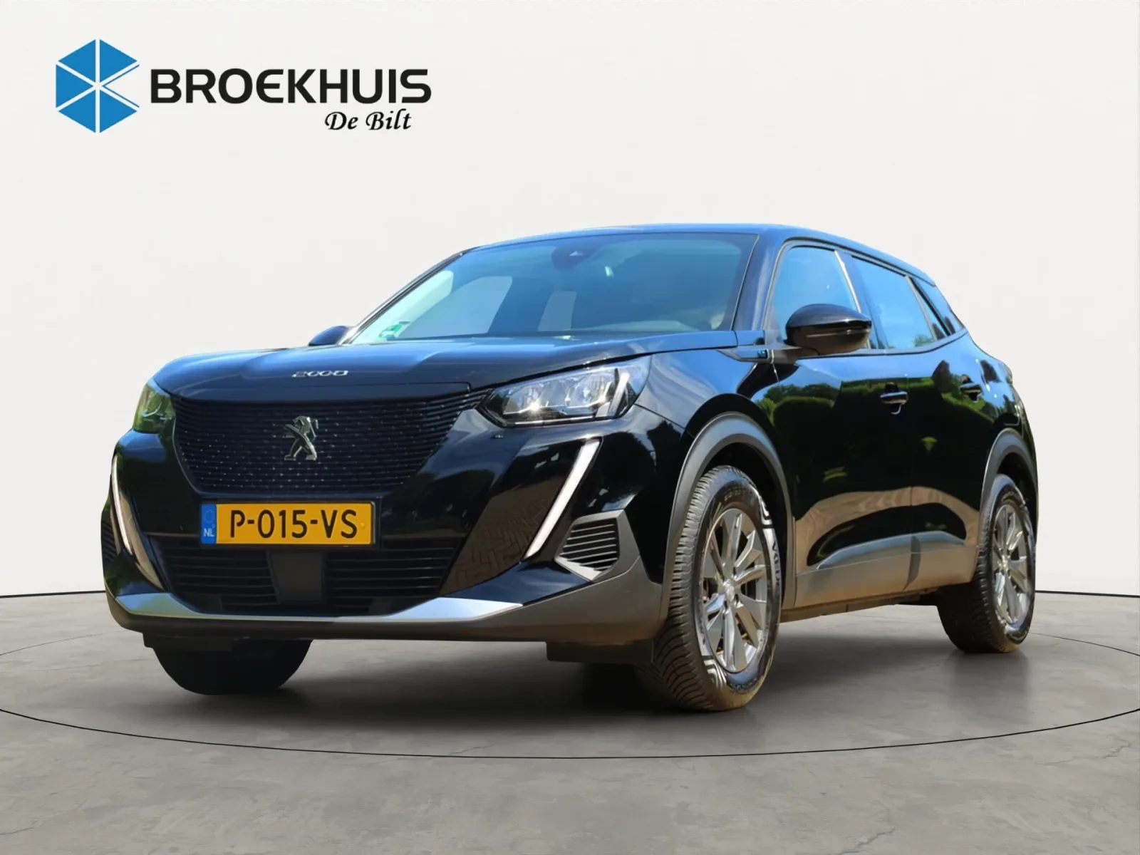 Peugeot e-2008 (2022) — foto 1