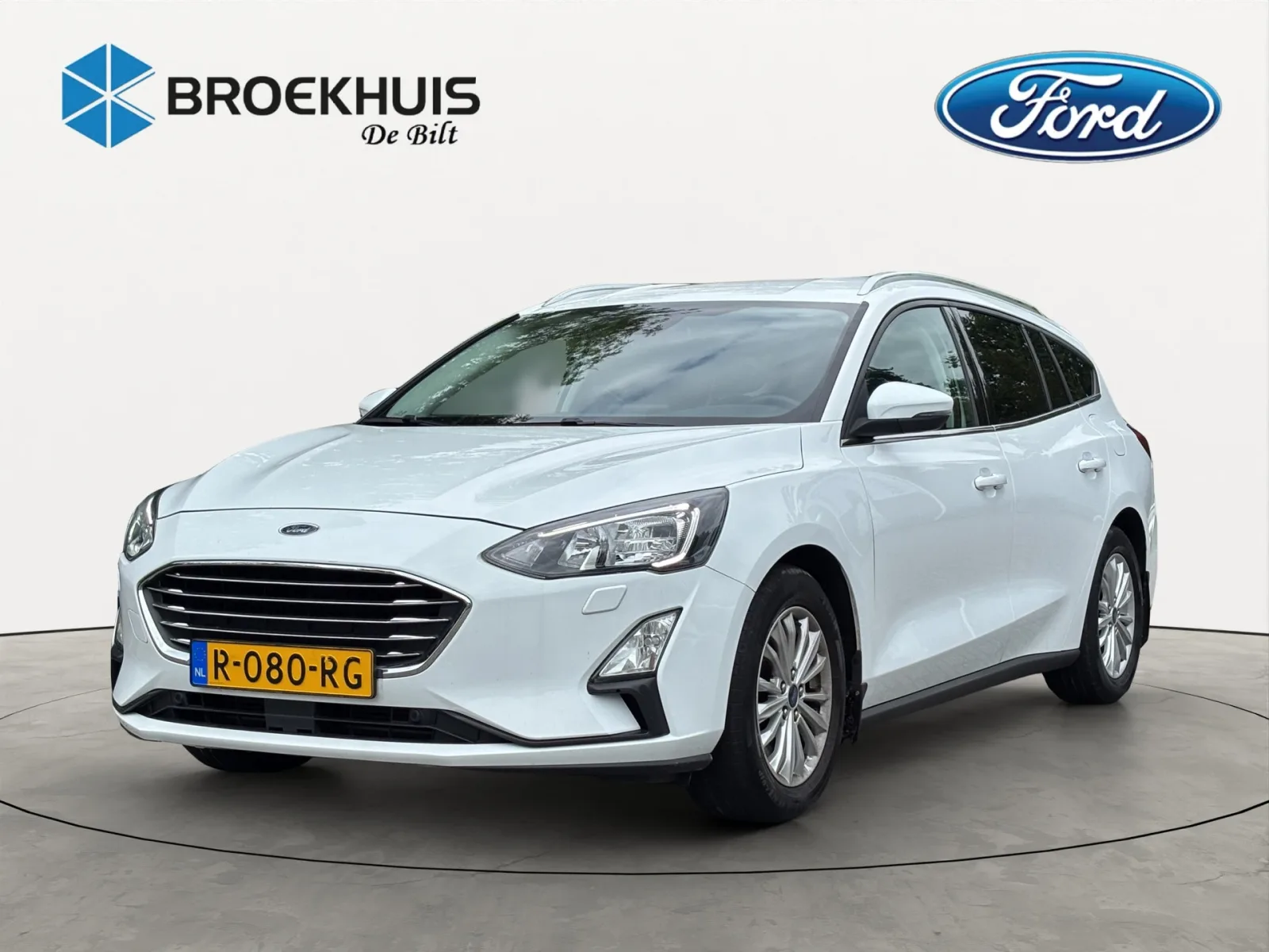Ford Focus (2022) — foto 1