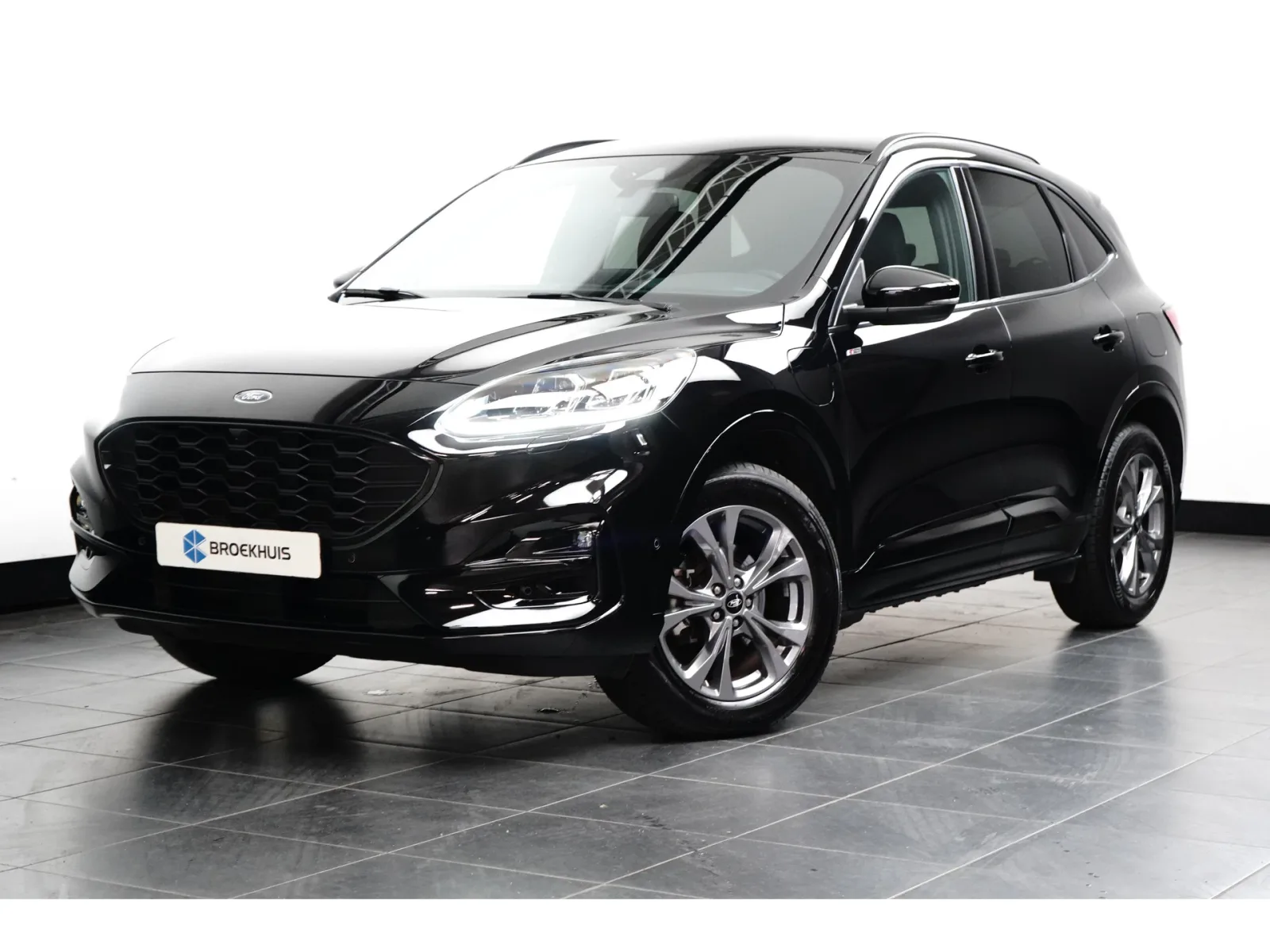 Ford Kuga (2023) — foto 1