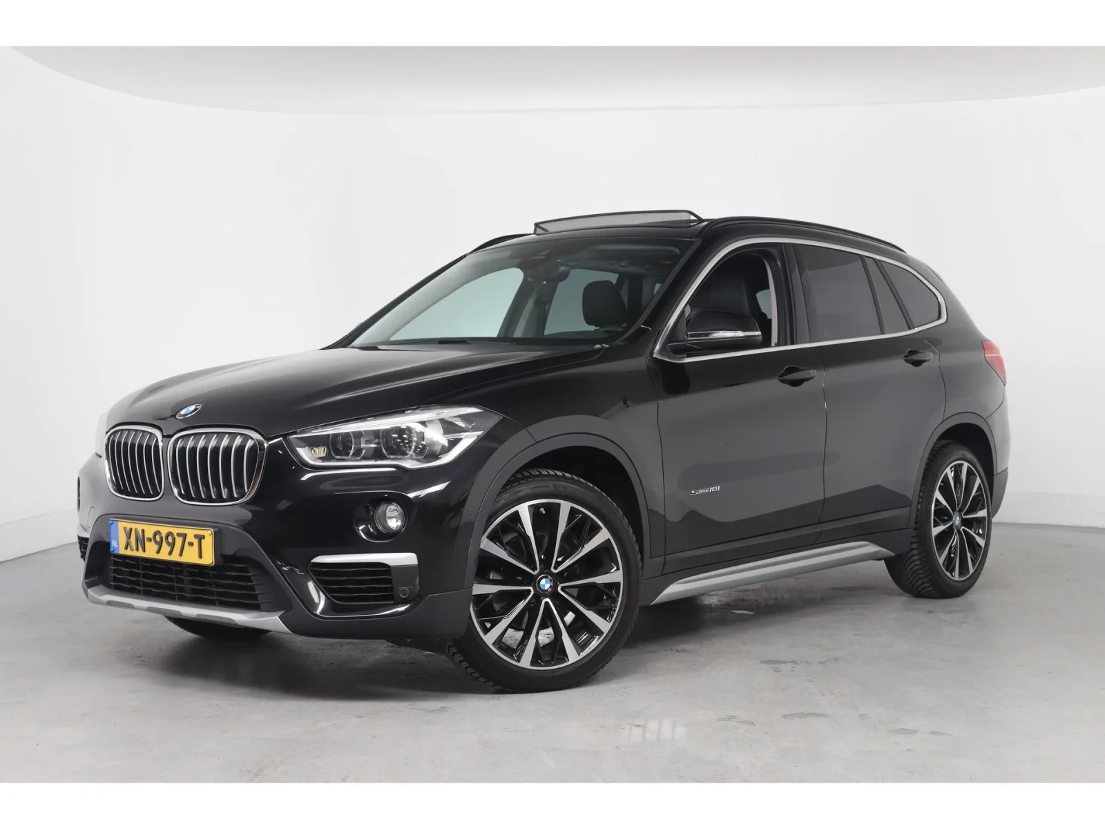 BMW X1 (2018) — foto 1