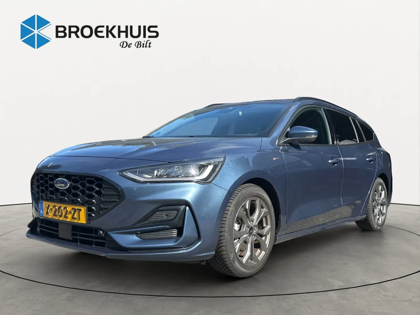 Ford Focus (2022) — foto 1