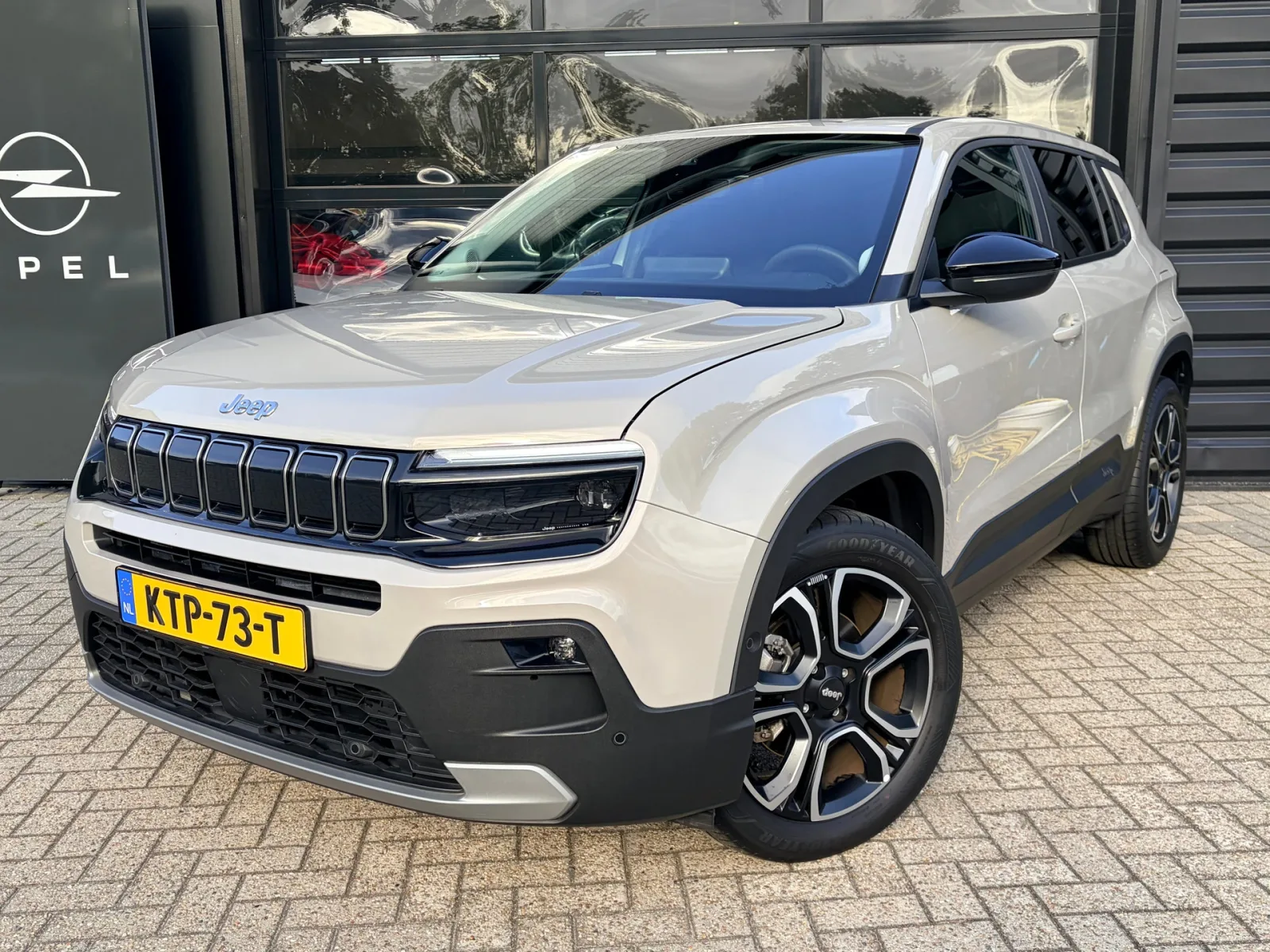 Jeep Avenger (2025) — foto 1