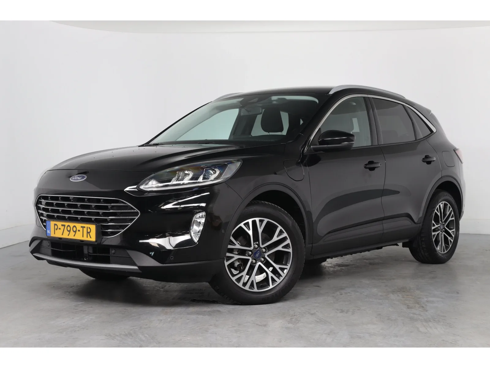 Ford Kuga (2022) — foto 1