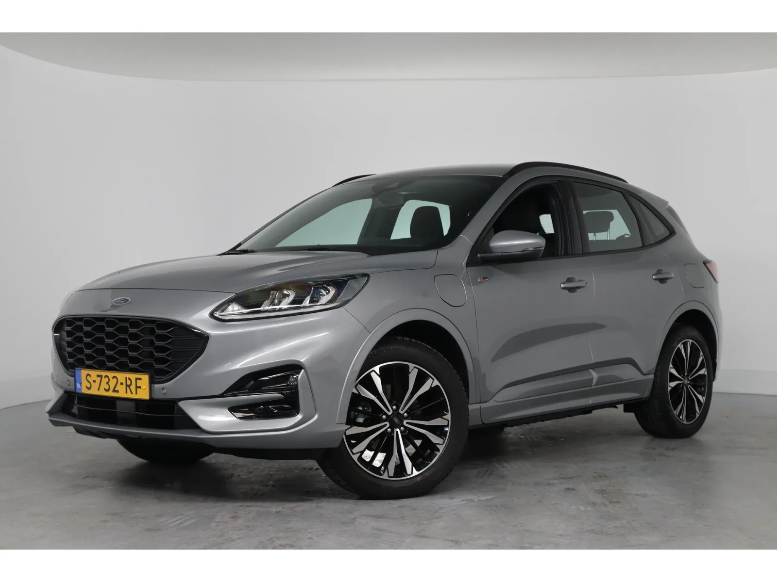 Ford Kuga (2023) — foto 1