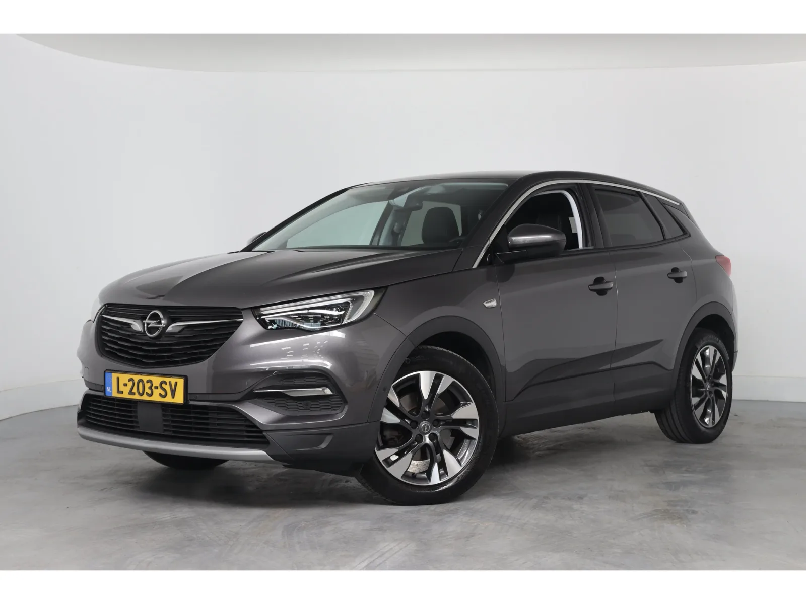 Opel Grandland (2020) — foto 1