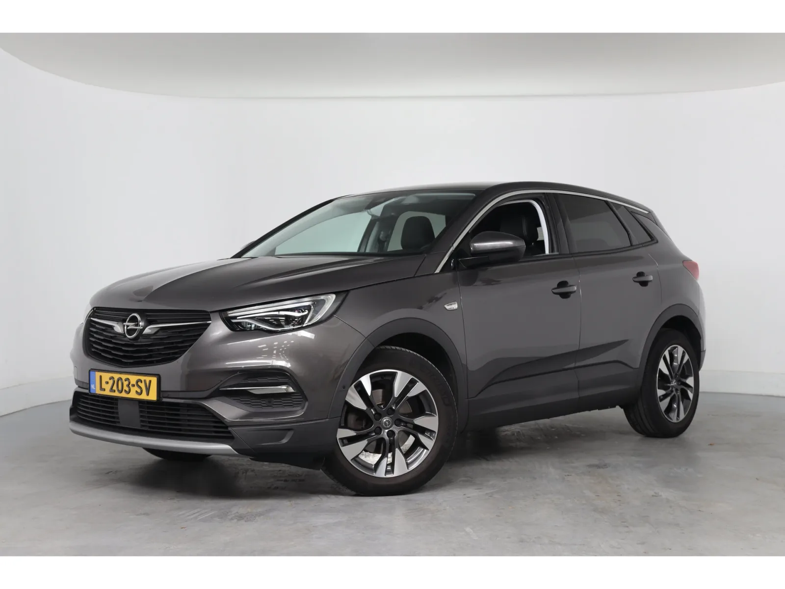 Opel Grandland X (2020) — foto 1