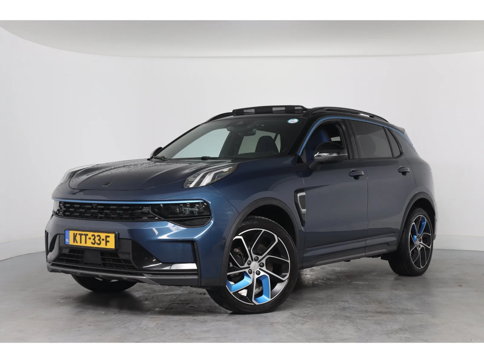 Lynk & Co 01 (2024) — foto 1