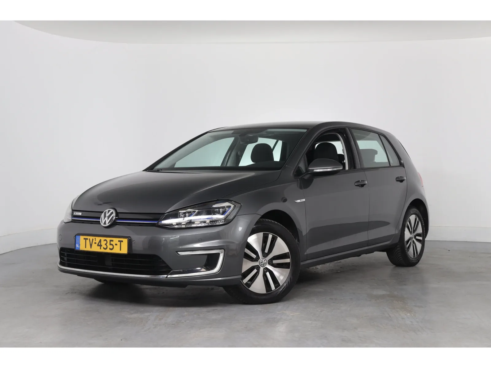 Volkswagen e-Golf (2018) — foto 1