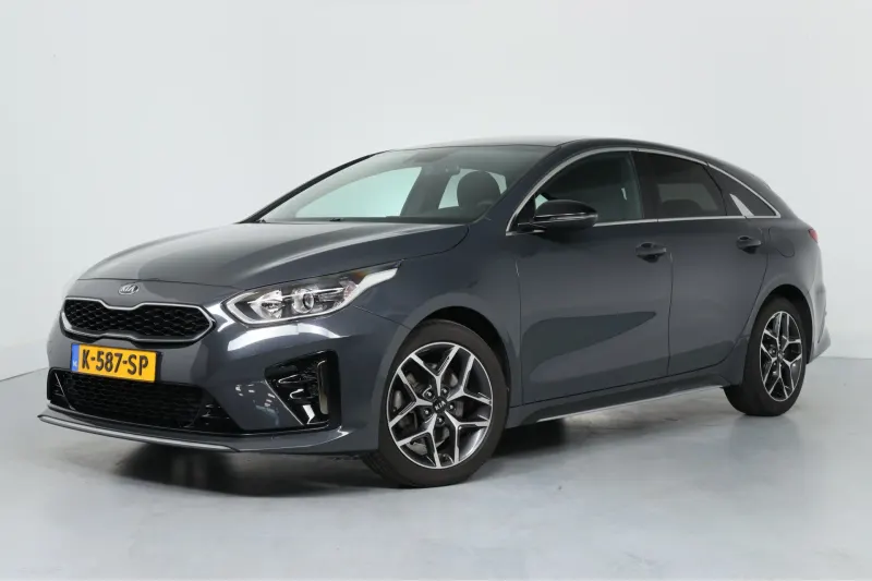 Kia ProCeed (2021)