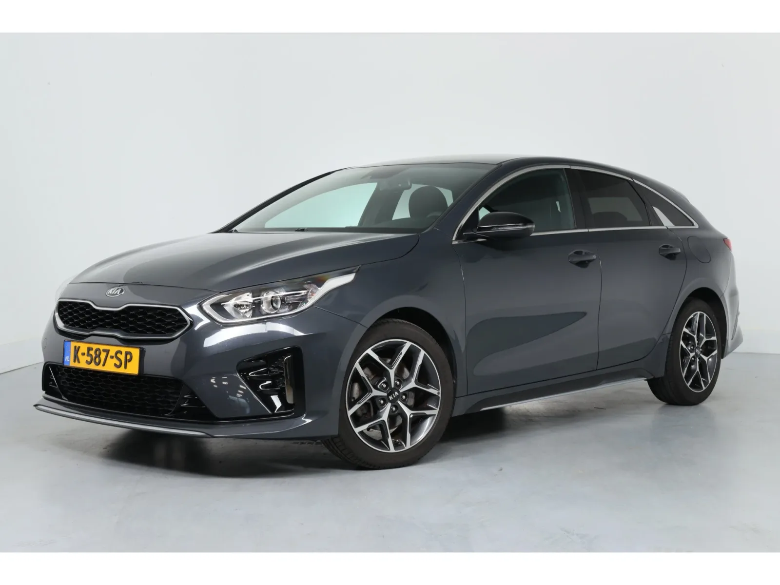 Kia ProCeed (2021) — foto 1
