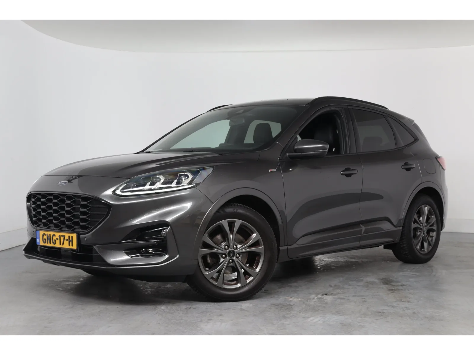 Ford Kuga (2022) — foto 1