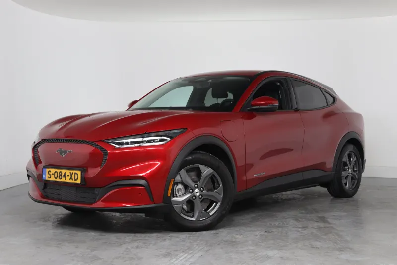 Ford Mustang Mach-E (2023)