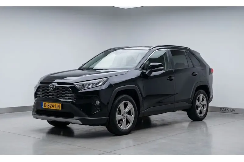 Toyota RAV4 (2021)