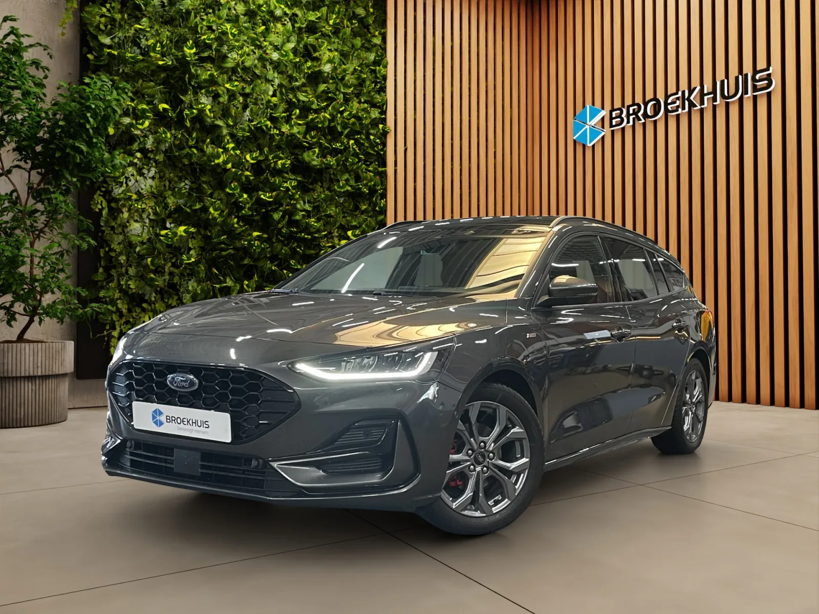 Ford Focus (2023) — foto 1