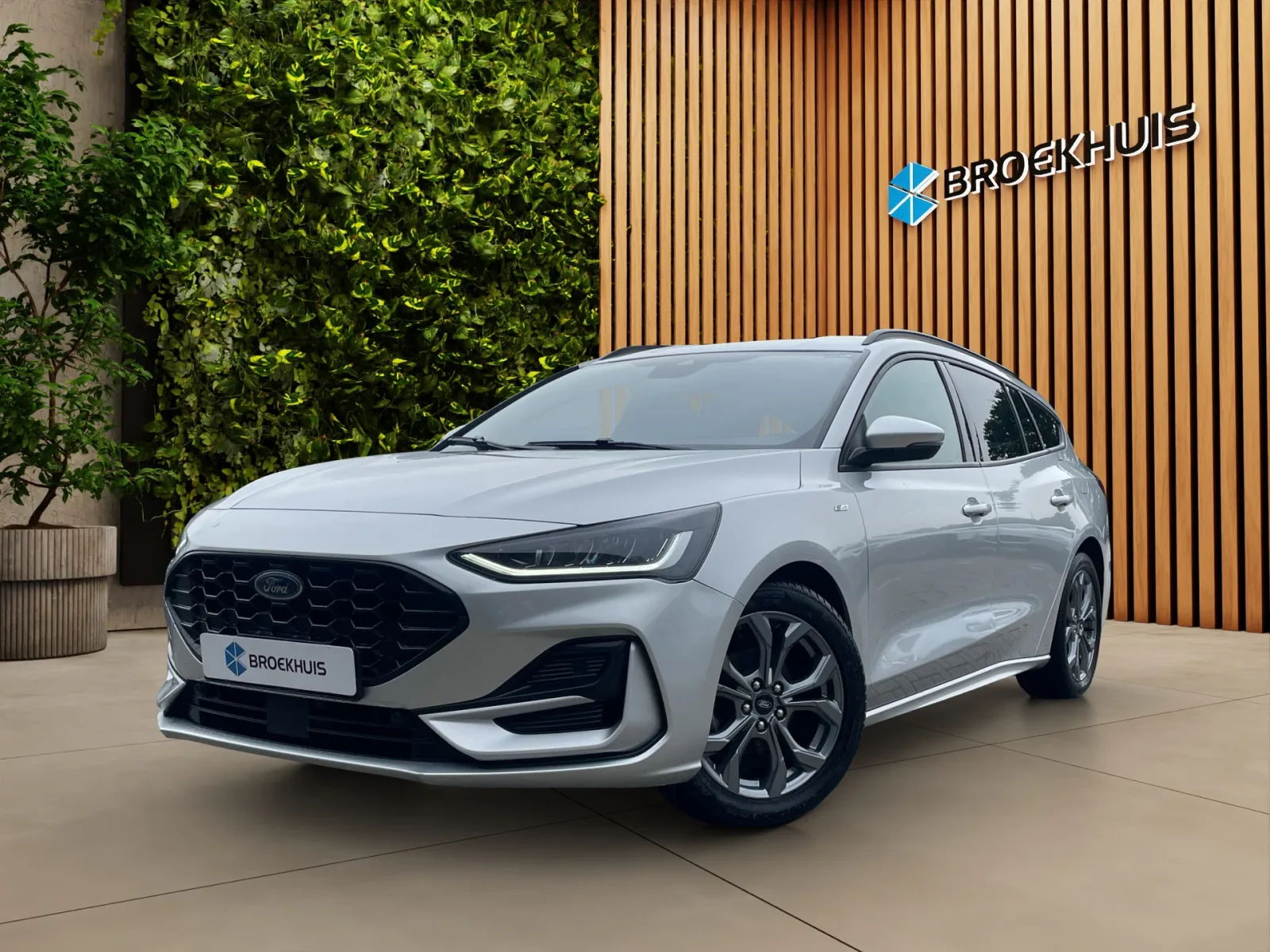 Ford Focus (2023) — foto 1