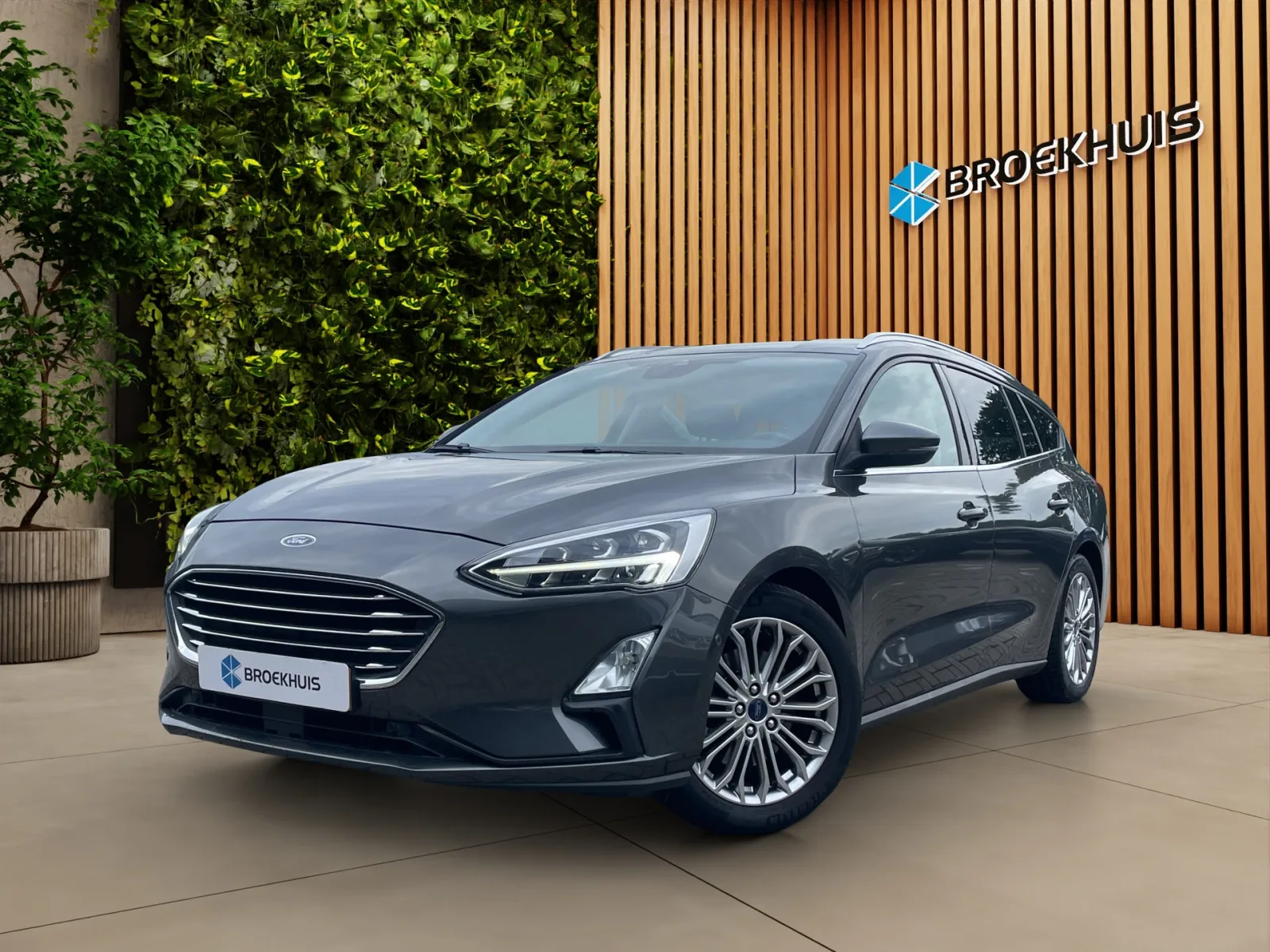 Ford Focus (2019) — foto 1