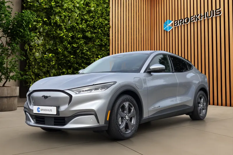 Ford Mustang Mach-E (2021)