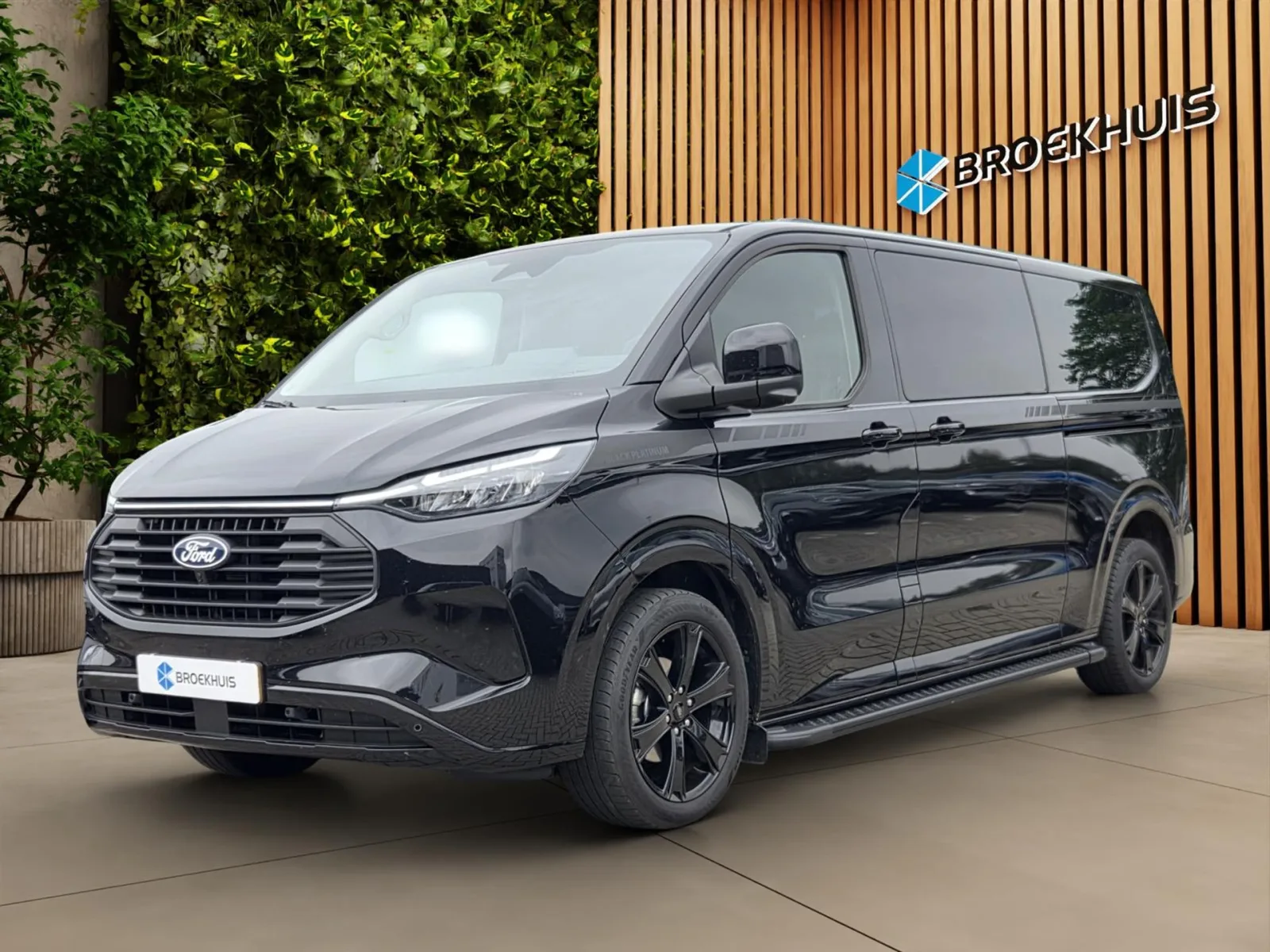 Ford Transit Custom (2025) — foto 1