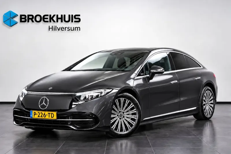 Mercedes-Benz EQS (2022)