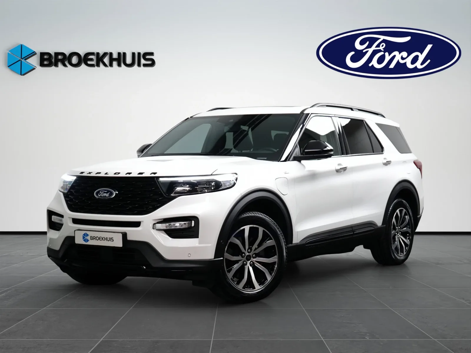 Ford Explorer (2024) — foto 1