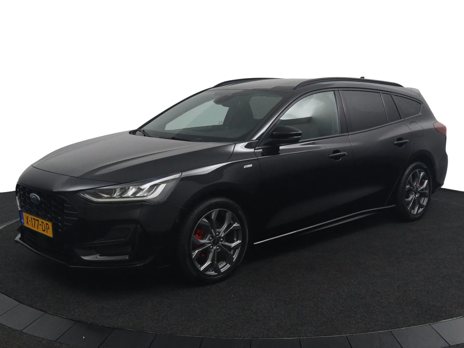 Ford Focus (2023) — foto 1