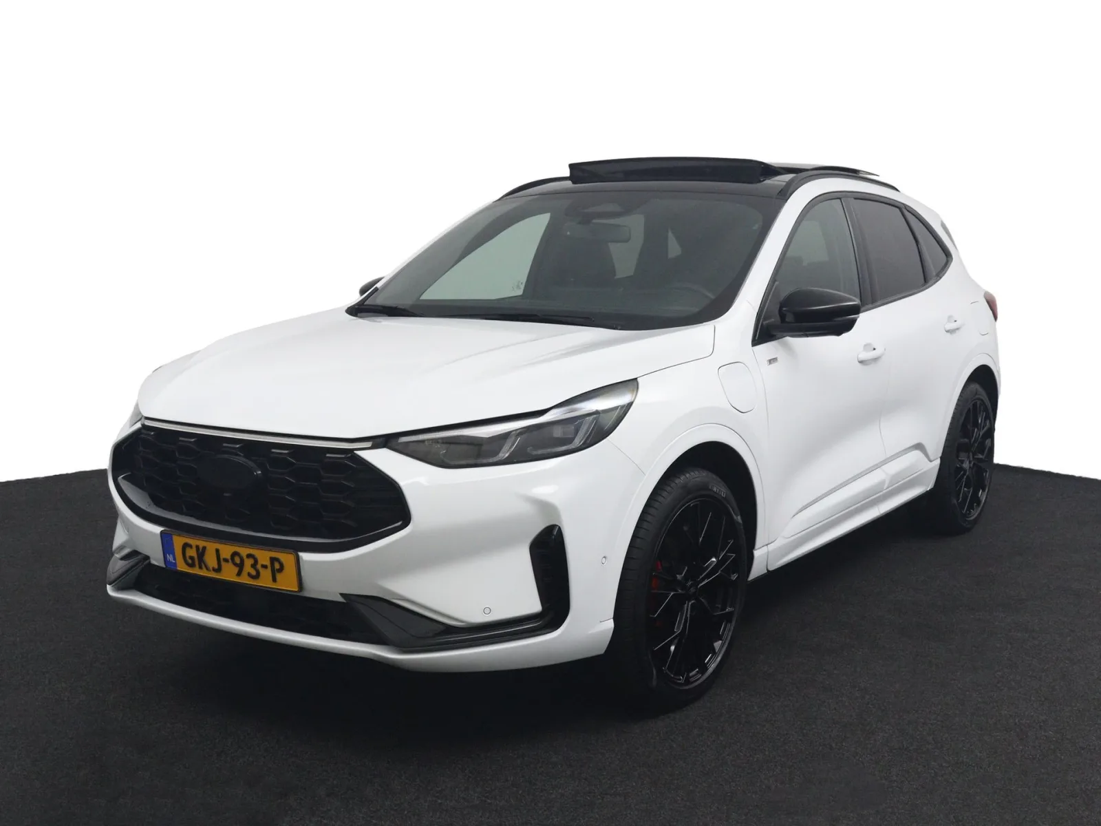 Ford Kuga (2024) — foto 1