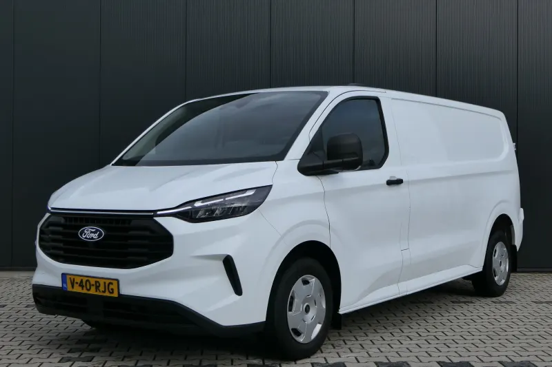 Ford Transit Custom (2024)