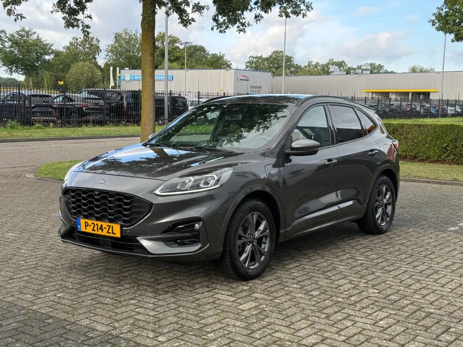 Ford Kuga (2021) — foto 1