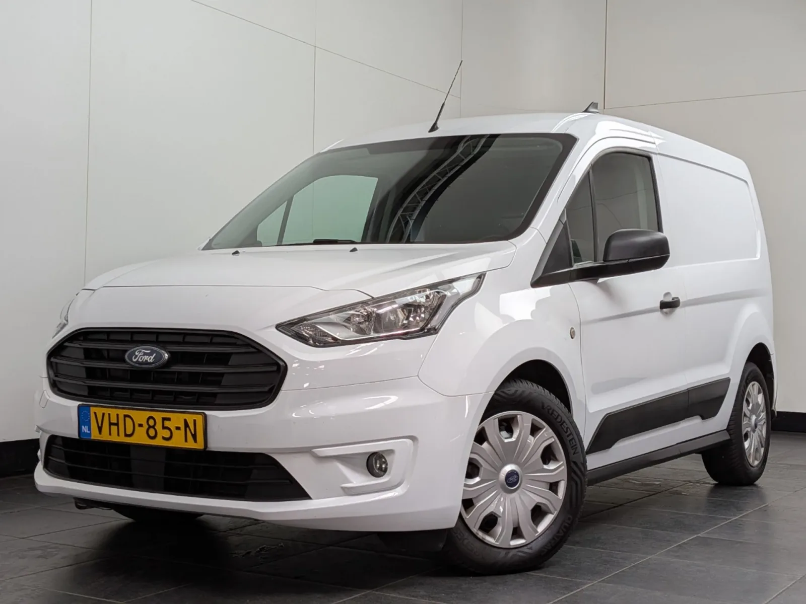 Ford Transit Connect (2020) — foto 1