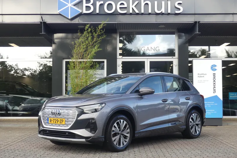 Audi Q4 e-tron (2022)