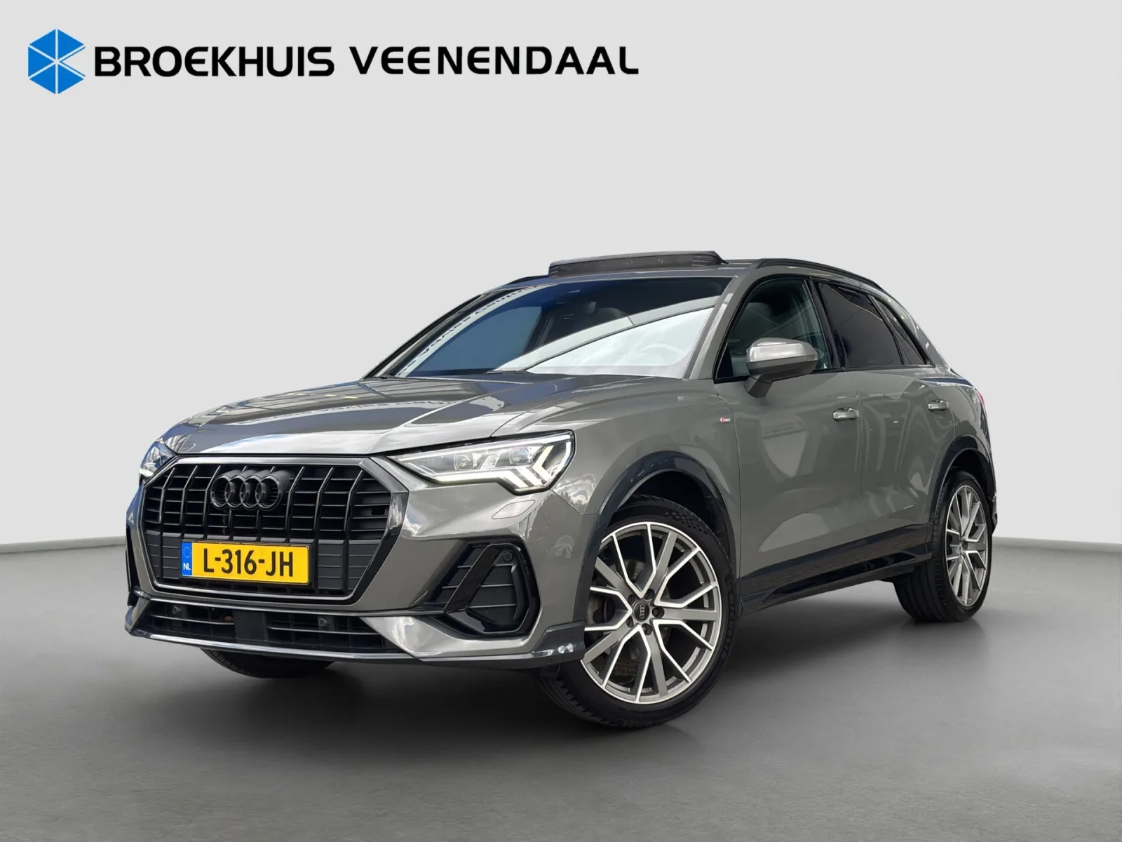 Audi Q3 (2020) — foto 1