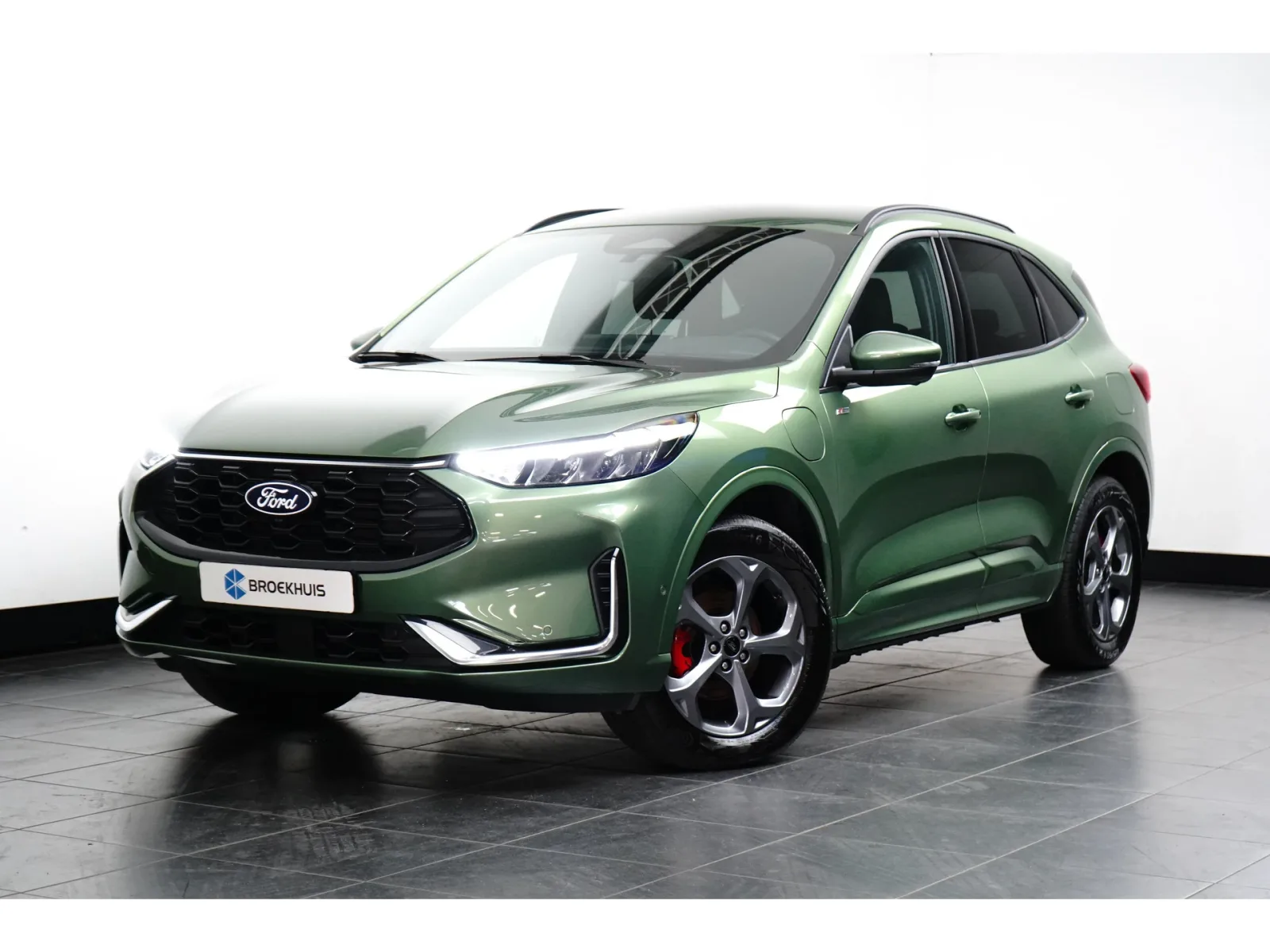 Ford Kuga (2024) — foto 1