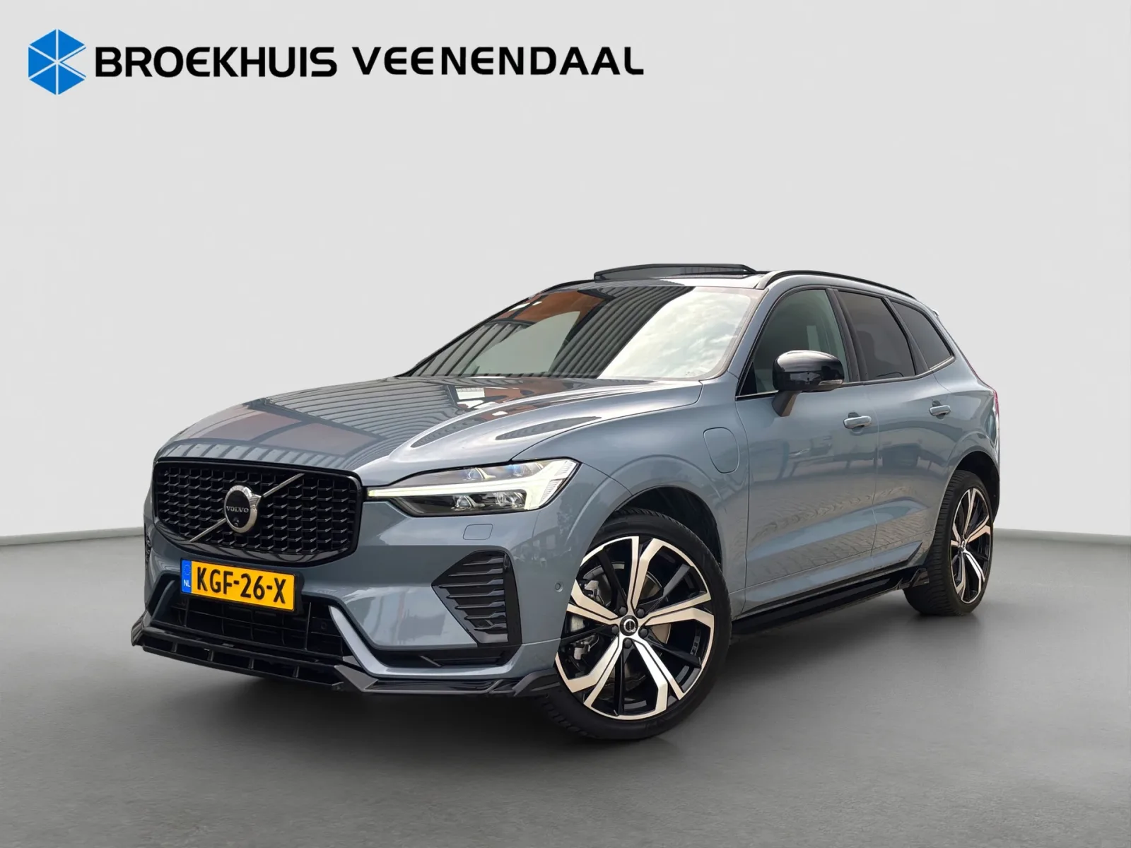 Volvo XC60 (2023) — foto 1