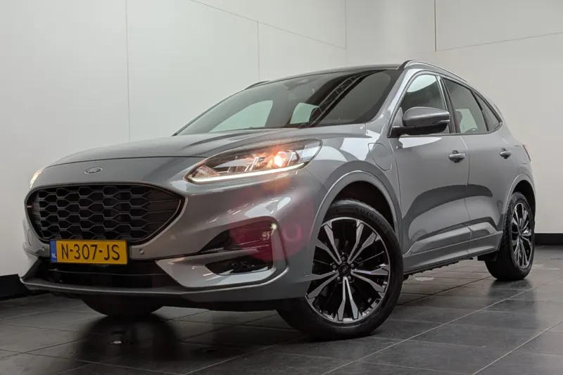 Ford Kuga (2021)