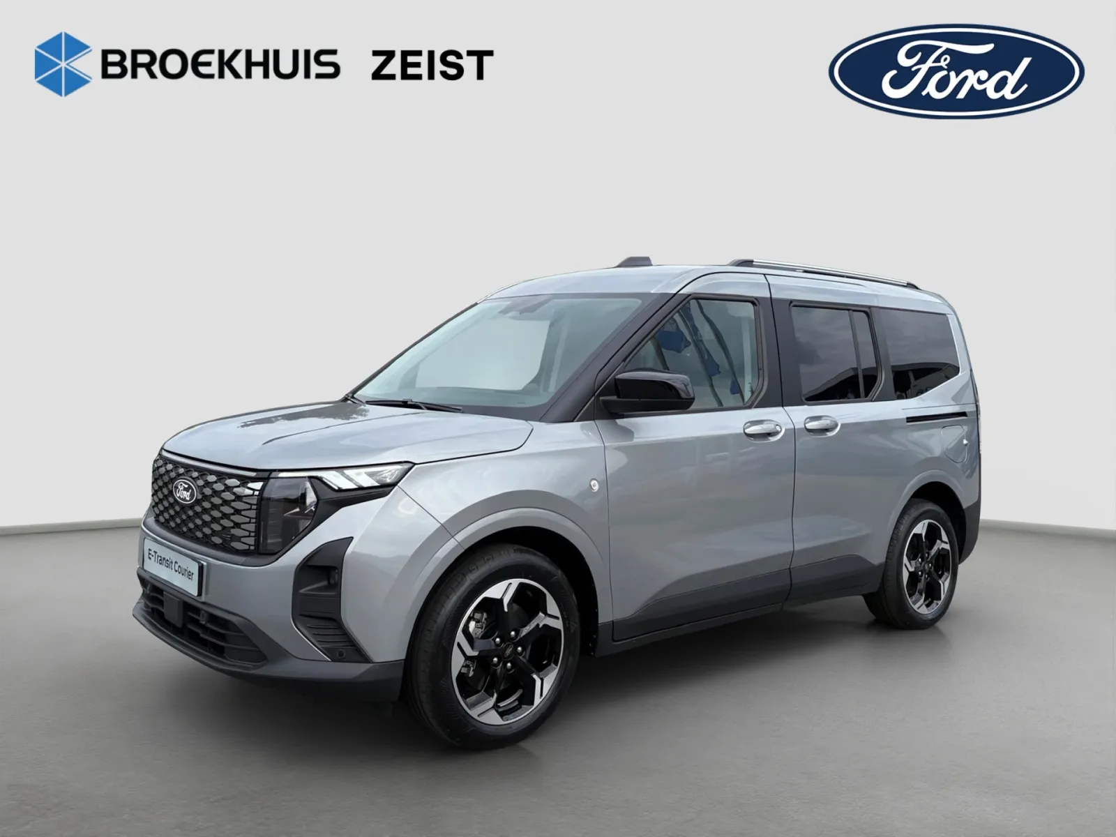 Ford Tourneo Courier (2026) — foto 1