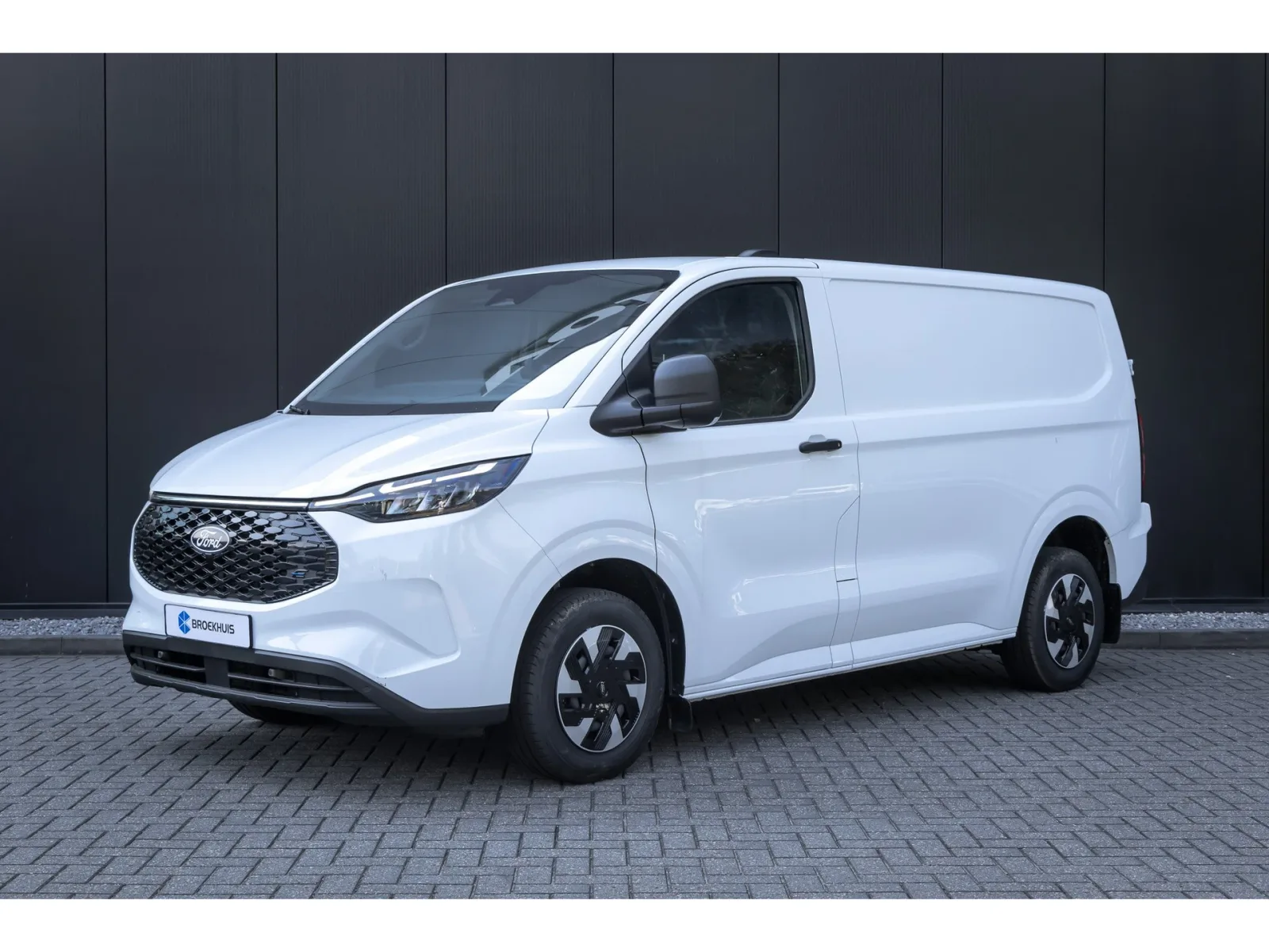 Ford E-Transit Custom (2026) — foto 1