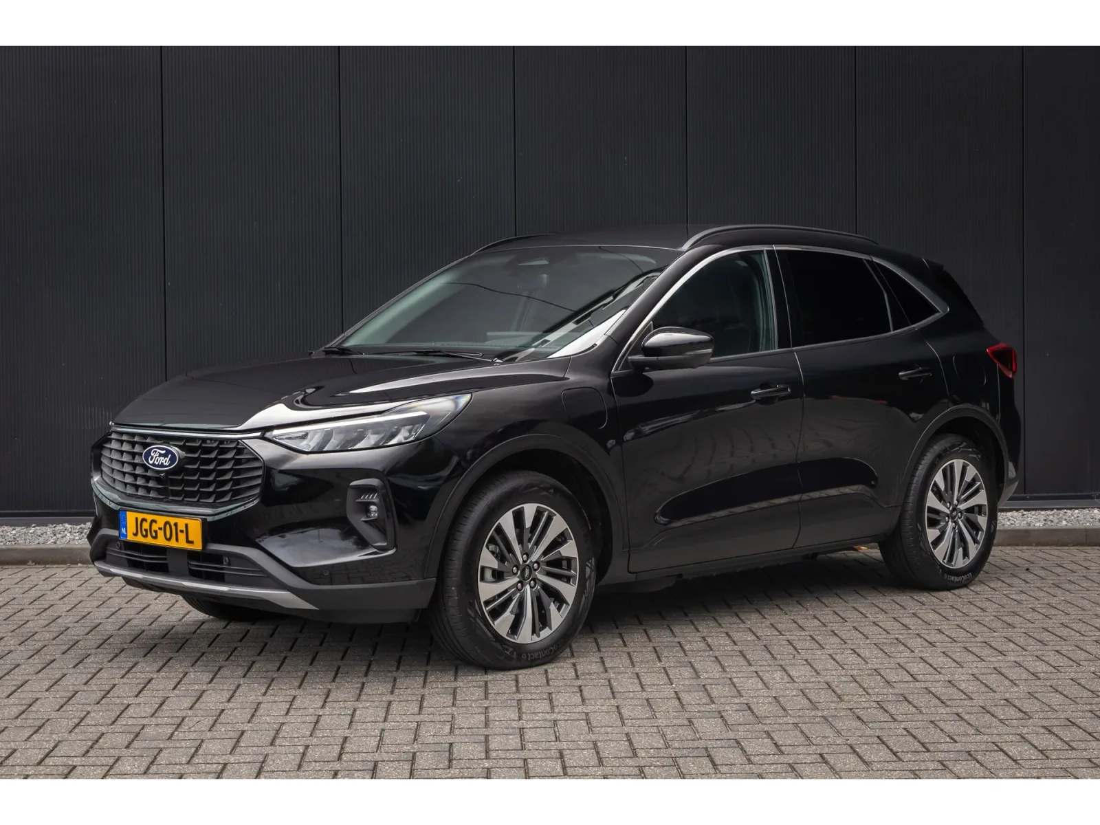 Ford Kuga (2025) — foto 1