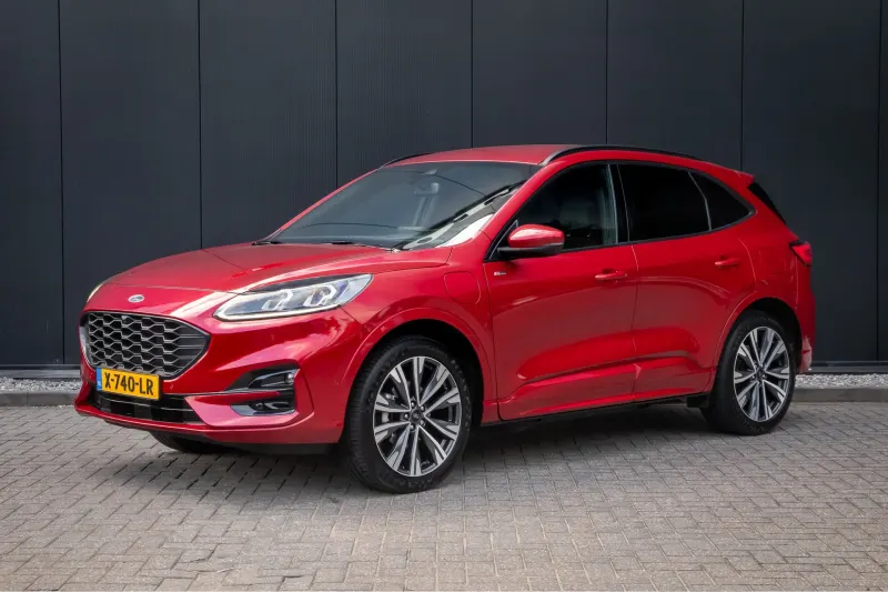 Ford Kuga (2023)