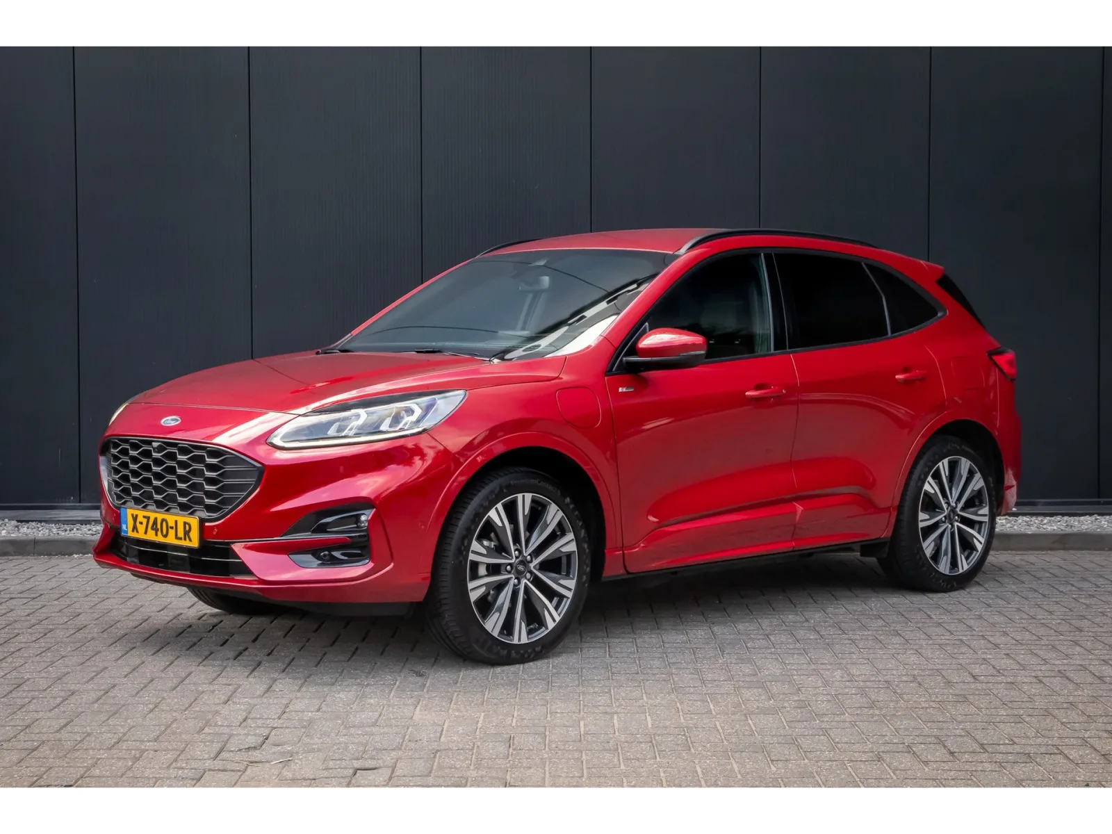 Ford Kuga (2023) — foto 1