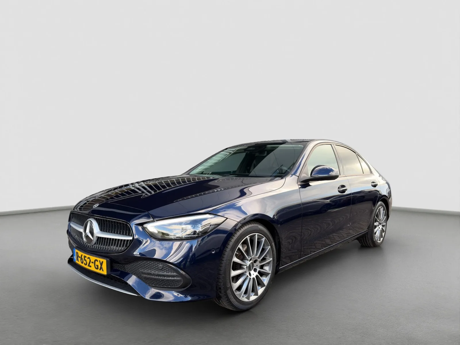 Mercedes-Benz C-Klasse (2022) — foto 1