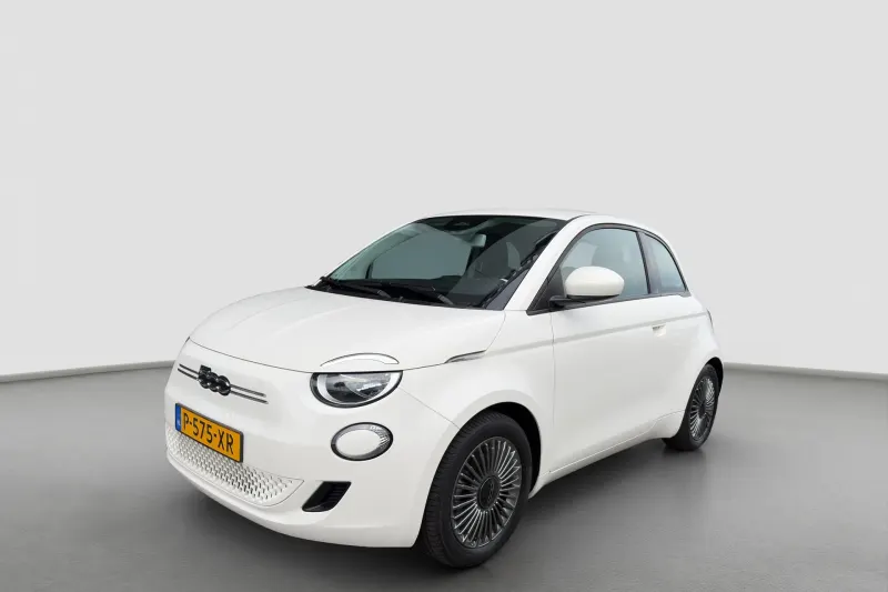 Fiat 500 (2022)