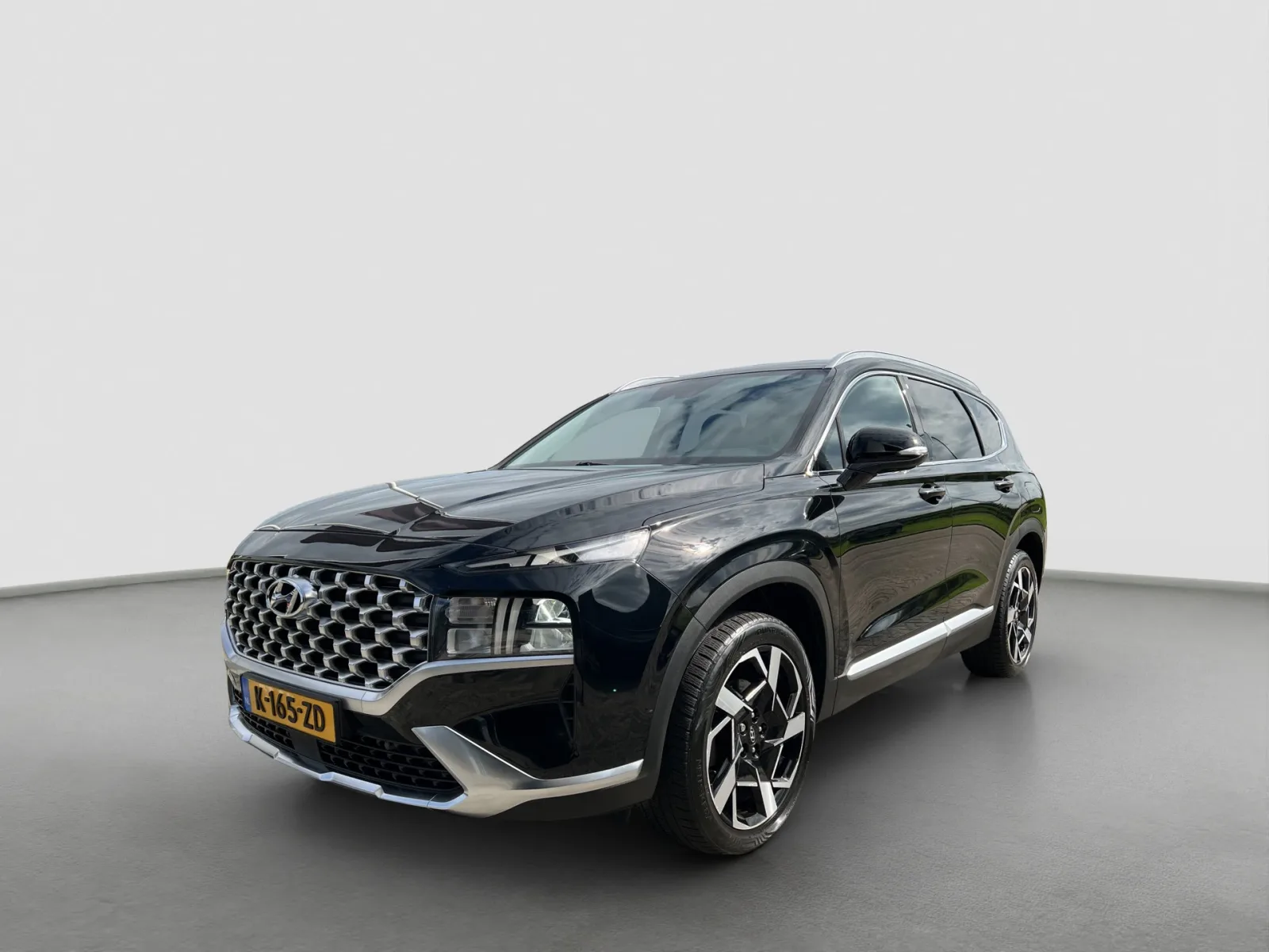 Hyundai Santa Fe (2021) — foto 1